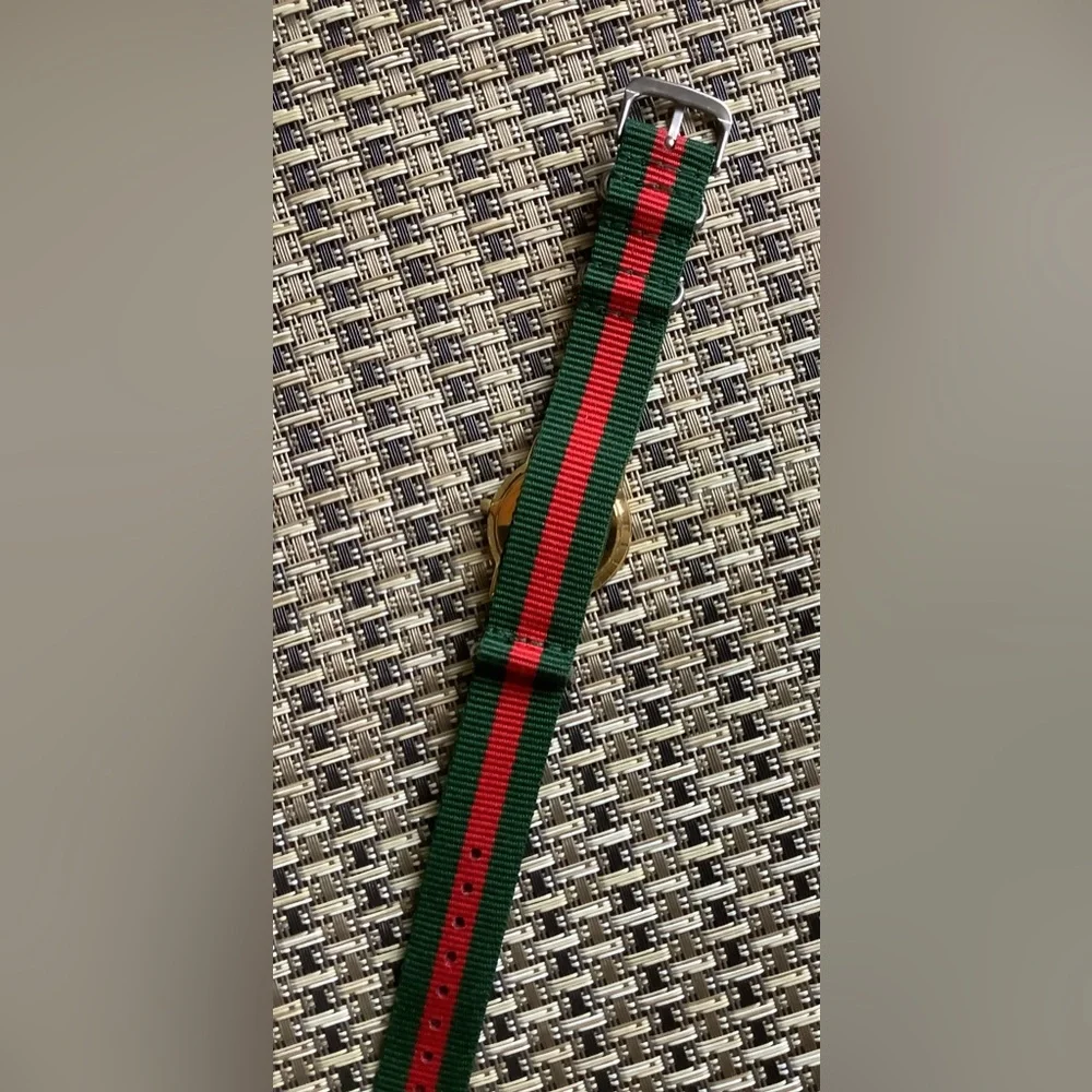 Gucci Gold-Tone watch for young man or lady ❤️💚